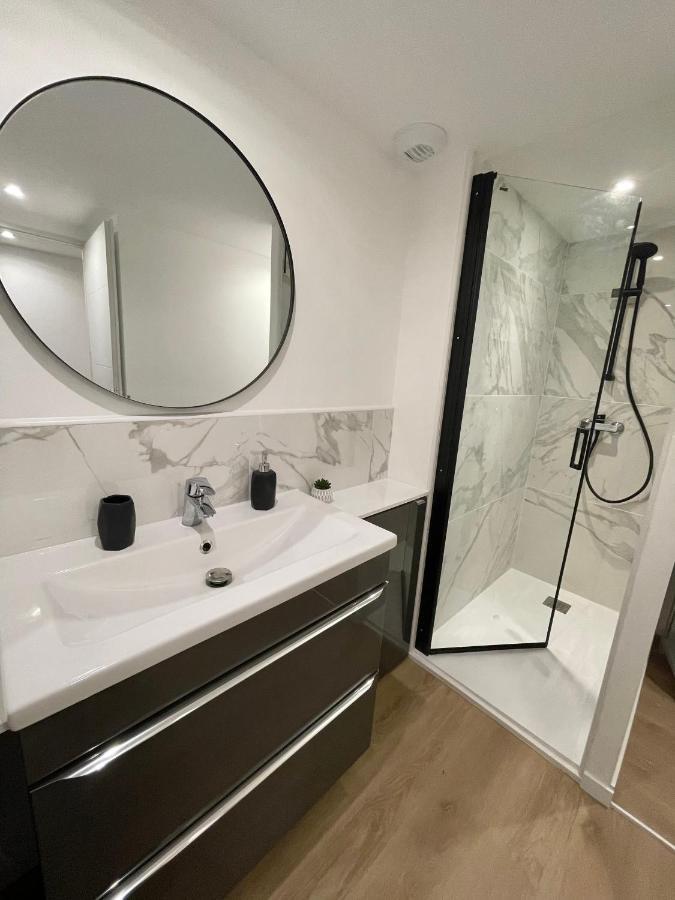 Appartement 2 Chambres En Plein Centre Ville شالو سور سون المظهر الخارجي الصورة